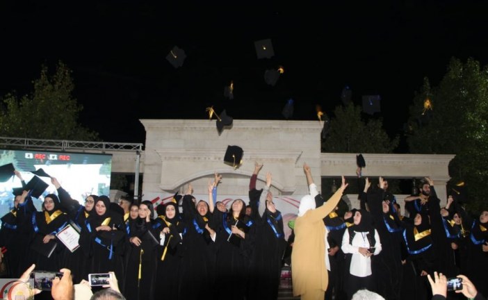 حفل تكريم الطلاب الناجحين في الشهادات الرسمية والجامعية